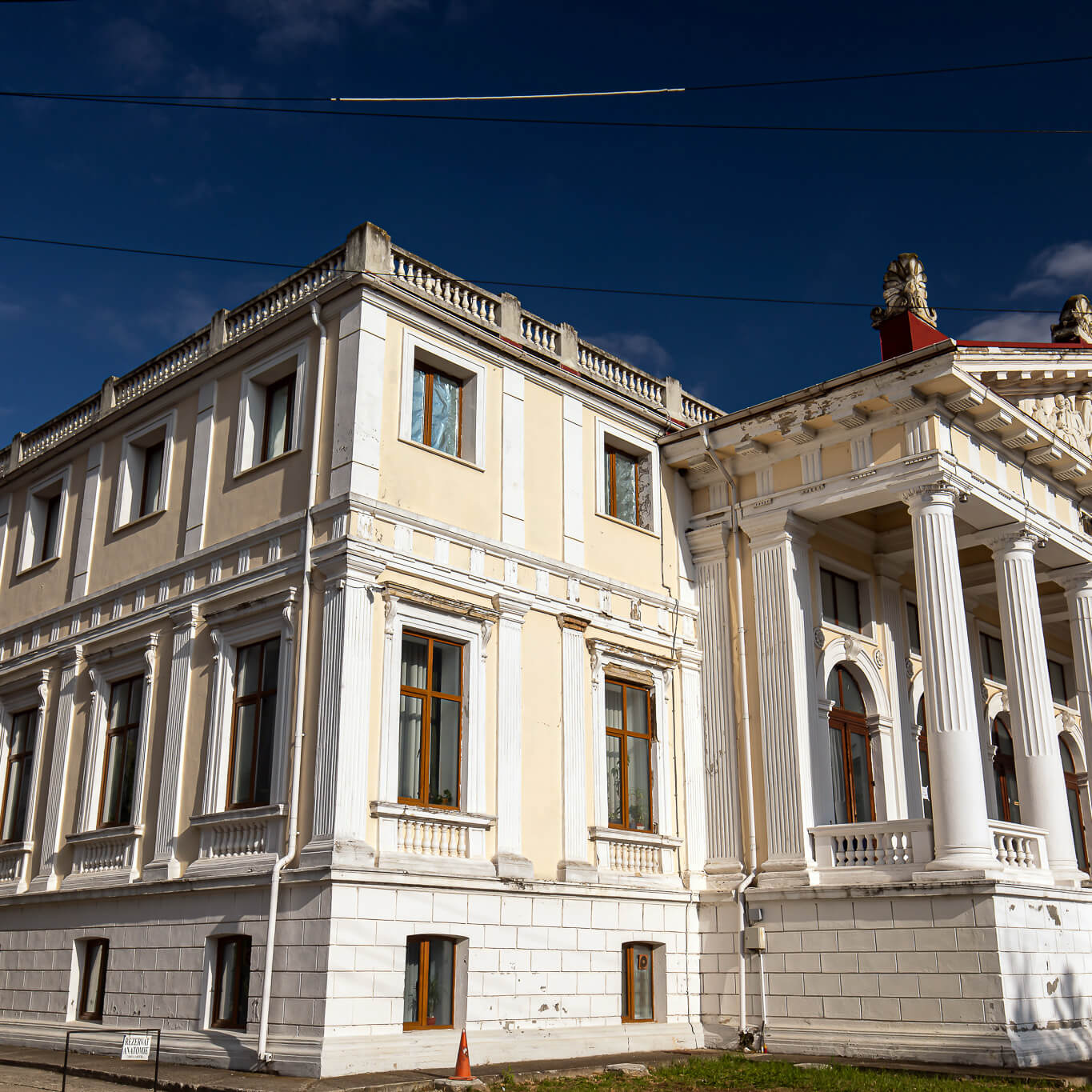 Universitatea de Medicină şi Farmacie „Grigore T. Popa”